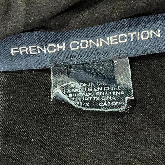 Black Off-Shoulder Ruffle Top - Picture 4 of 4